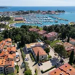 Emaus 3* Novigrad Istria