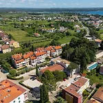 Szálloda Emaus 3*
