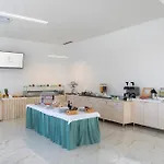 Emaus Szálloda 3*