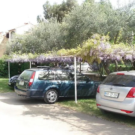 Emaus Hotel 3*