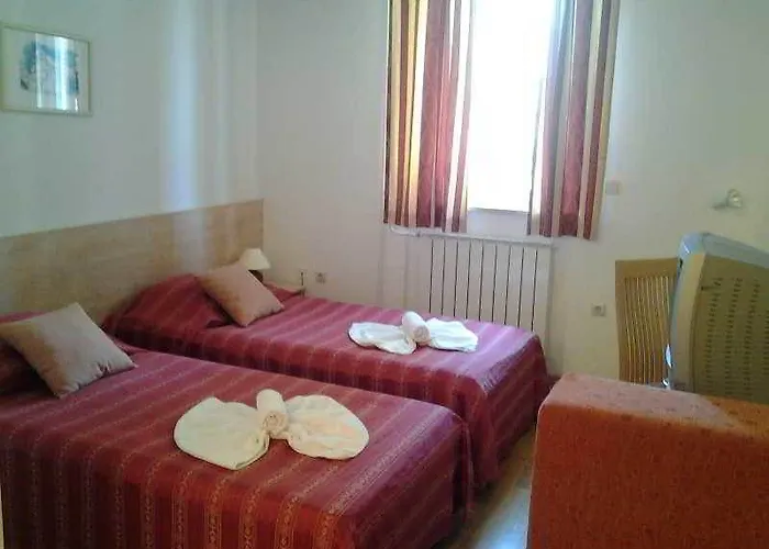 Emaus 3* Novigrad Istria