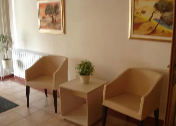 Emaus 3* Novigrad Istria
