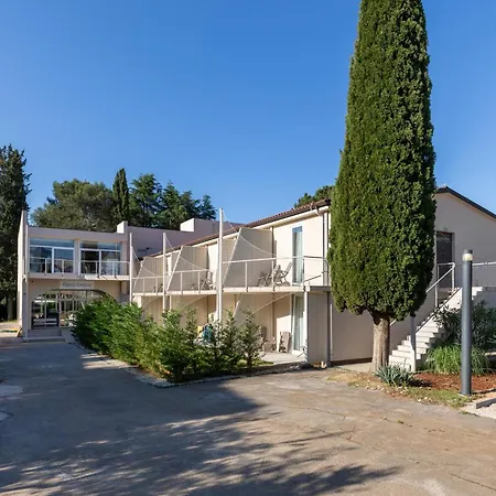 Emaus 酒店 Novigrad Istria